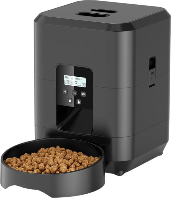 Smart Cat Feeder - Button or Wifi Controlled